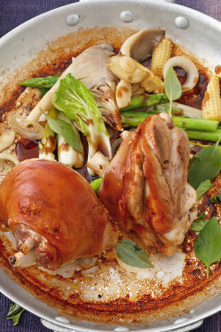 Spanferkelhaxen »Asia« Spanferkelhaxen »Asia«