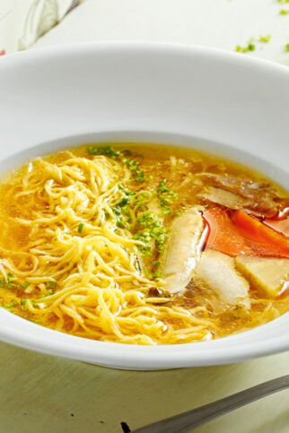 A gscheide Nudelsuppn A gscheide Nudelsuppn