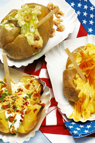 Baked Potatoes mit Sour-Cream-Füllung Baked Potatoes mit Sour-Cream-Füllung