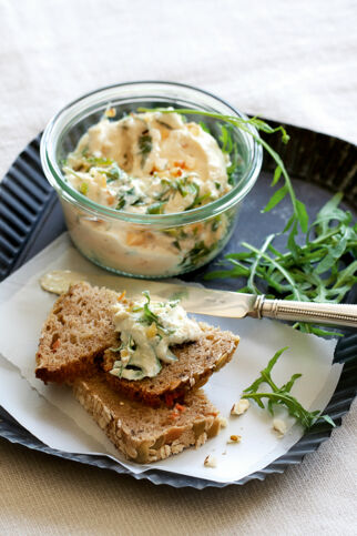 Rucola-Haselnuss-Creme Rucola-Haselnuss-Creme