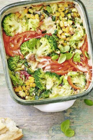 Sommergemüsegratin mit Zitronensahne Sommergemüsegratin mit Zitronensahne