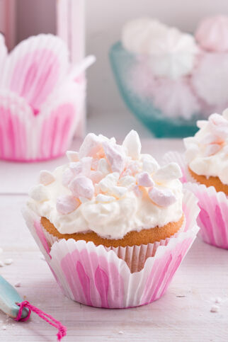 Rhabarber-Baiser-Cupcakes Rhabarber-Baiser-Cupcakes