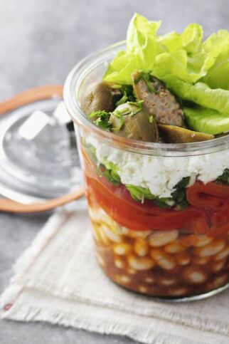 Paprika-Bohnen-Salat mit Feta