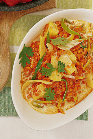 Linsencurry mit Ananas