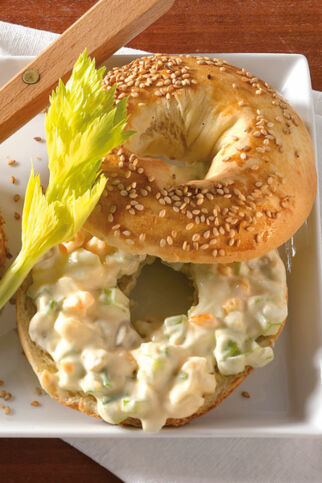 Bagels mit Eiersalat Bagels mit Eiersalat
