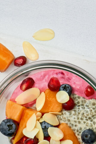 Chia-Bowl mit Granatapfel Chia-Bowl mit Granatapfel