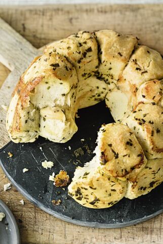 Monkey-Bread mit Käsekern Monkey-Bread mit Käsekern