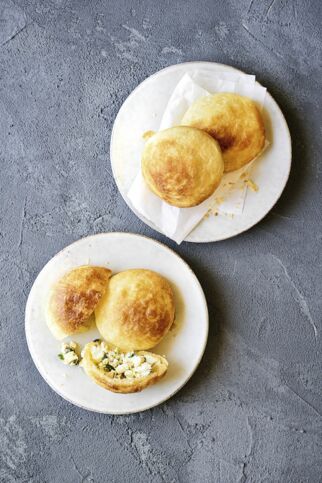 Feta-Blätterteig-Taschen Feta-Blätterteig-Taschen