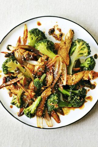 Brokkoli mit Filetstreifen Brokkoli mit Filetstreifen