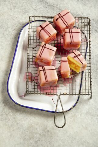 Punschkrapferl Punschkrapferl