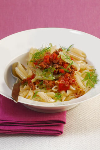 Penne mit Fenchel-Bolognese