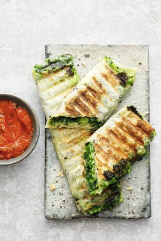 Spinat-Börek mit Schafskäse Spinat-Börek mit Schafskäse