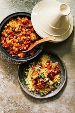 Jackfruit-Tajine mit Zitruscouscous Jackfruit-Tajine mit Zitruscouscous