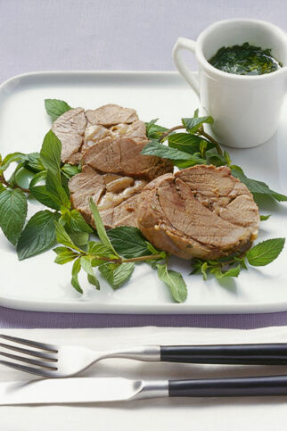 Lamm mit Minzsauce Lamm mit Minzsauce