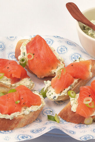 Frischkäsebrote mit Lachs