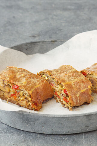 Vollkornstrudel mit Sojasprossen Vollkornstrudel mit Sojasprossen