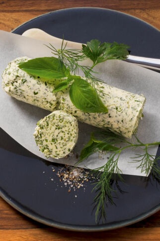 Klassische Kräuterbutter Klassische Kräuterbutter