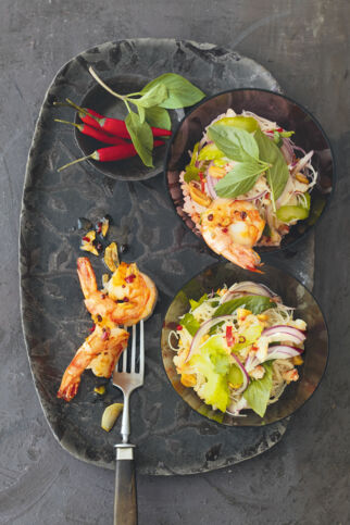 Glasnudelsalat mit Garnelen Glasnudelsalat mit Garnelen