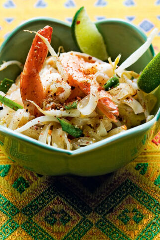 Reisnudeln mit Garnelen (Pad Thai Sai Gung)