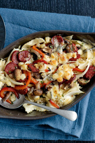 Gratinierte Nudeln mit Chorizo und Paprika