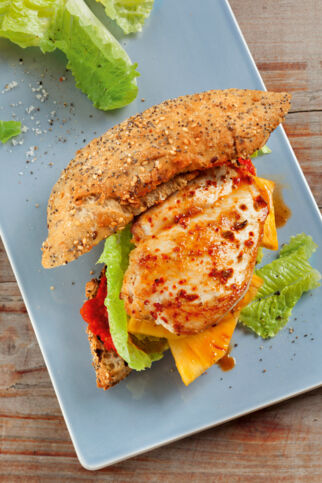 Hähnchen-Ananas-Burger Hähnchen-Ananas-Burger