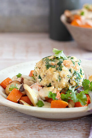 Semmelknödel auf Rahm-Kürbis Semmelknödel auf Rahm-Kürbis