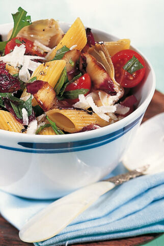 Warmer Nudelsalat mit Radicchio Warmer Nudelsalat mit Radicchio