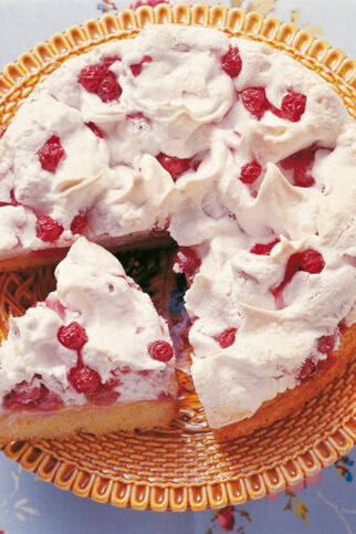 Johannisbeer-Baiser-Kuchen Johannisbeer-Baiser-Kuchen