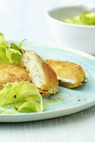Kohlrabischnitzel mit Frischkäsefüllung Kohlrabischnitzel mit Frischkäsefüllung