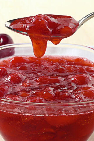 Erdbeer-Kirsch-Konfitüre Erdbeer-Kirsch-Konfitüre