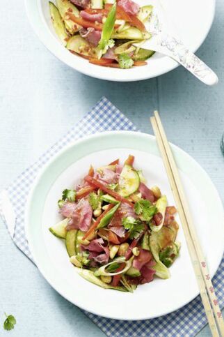 Thai-Salat mit Roastbeef