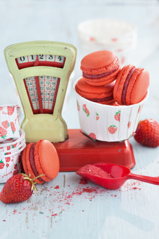 Erdbeer-Macarons