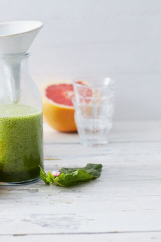 Spinat-Grapefruit-Smoothie