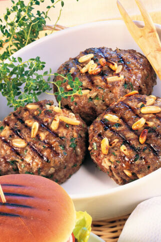 Frikadellen mit Pinienkernen Frikadellen mit Pinienkernen