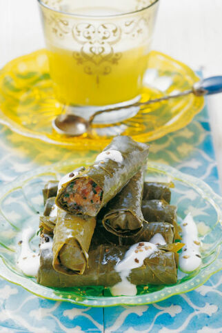 Mit Hackfleisch gefüllte Weinblätter Mit Hackfleisch gefüllte Weinblätter