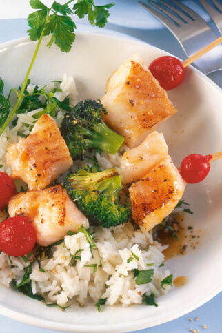 Fischspieße mit Zitronensauce Fischspieße mit Zitronensauce