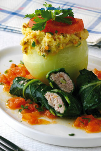 Gefüllte Kohlrabi mit Blätterrouladen Gefüllte Kohlrabi mit Blätterrouladen