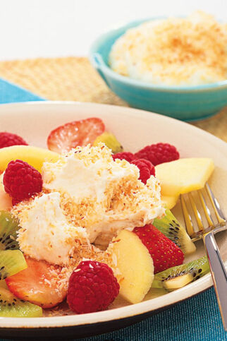 Obstsalat mit Kokossahne Obstsalat mit Kokossahne