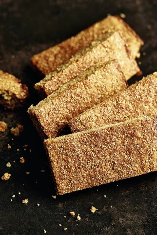 Ananasriegel mit Kokosnuss Ananasriegel mit Kokosnuss