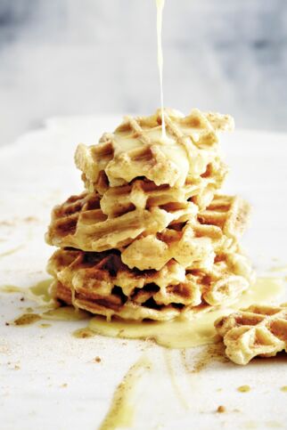 Churro-Waffeln mit Schokosauce Churro-Waffeln mit Schokosauce
