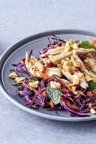 Hähnchen-Erdnuss-Salat Hähnchen-Erdnuss-Salat