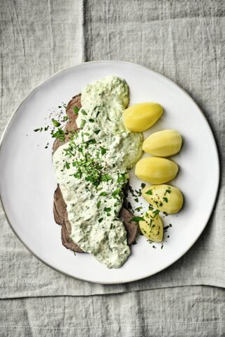 Schmorbraten mit Frankfurter Grüner Sauce Schmorbraten mit Frankfurter Grüner Sauce