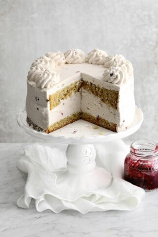 Buchweizen-Preiselbeertorte Buchweizen-Preiselbeertorte