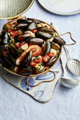 Meeresfrüchte in der Cataplana Meeresfrüchte in der Cataplana