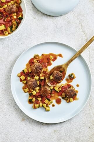 Fleischbällchen mit Ratatouille