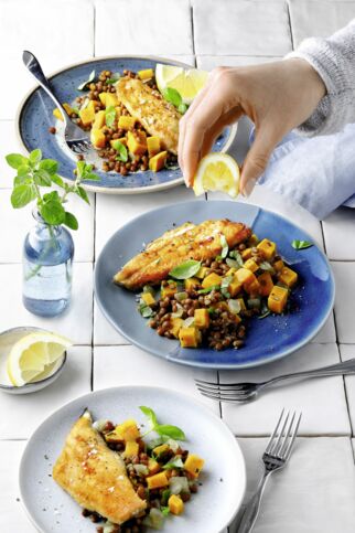 Linsengemüse mit knusprigem Fischfilet