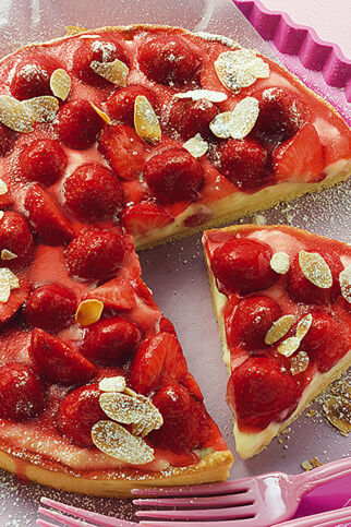 Erdbeerkuchen mit Mandeln
