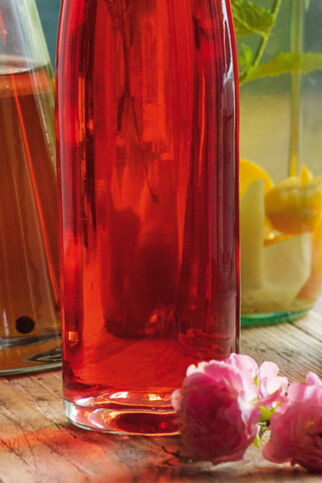 Rosenblüten-Essig Rosenblüten-Essig