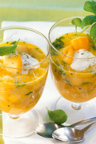 Kalte Zucchinisuppe Kalte Zucchinisuppe