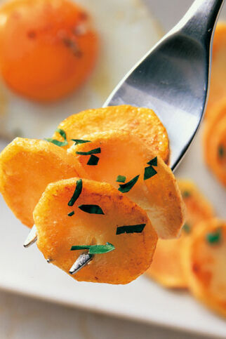 Bratkartoffeln aus rohen Kartoffeln Bratkartoffeln aus rohen Kartoffeln